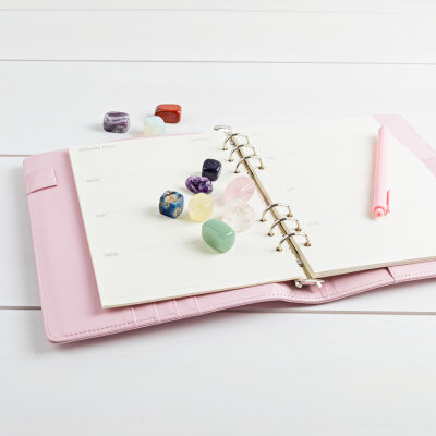 Jede Steinsorte trägt eine Hauptaufgabe in sich...