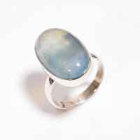 Ring, oval, schmal, aus 925er Silber, mit Blauquarz