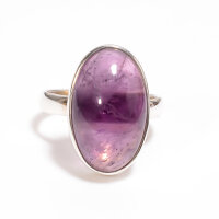 Ring, oval, schmal, aus 925er Silber, mit Amethyst