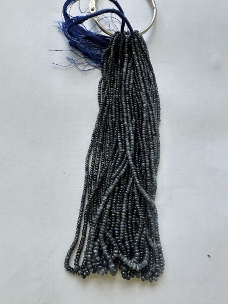 Strang, Saphir,buttons