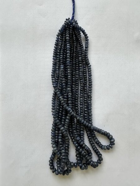 Strang, Saphir,buttons, groß